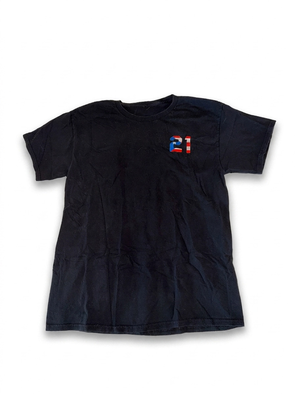 Puerto Rico (#21) Flag | Men's L | Black with Puerto Rico Flag Graphic